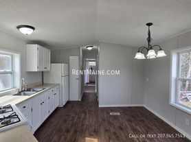 41 Hatch St, Richmond, ME