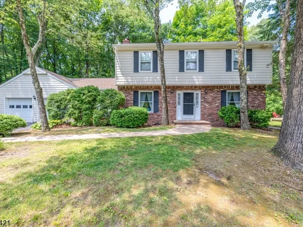 107 Rolling Ridge Rd, West Milford Twp., NJ 07480