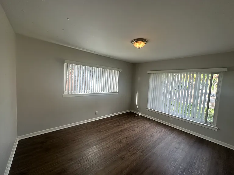 778 Villa Ave #778 — Photo 4
