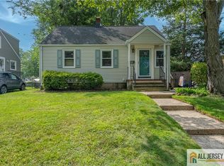 4 Ruth Pl, Middlesex, NJ 08846