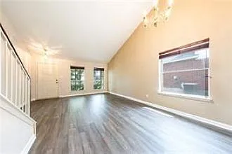 805 Chiselpoint Cv — Photo 27