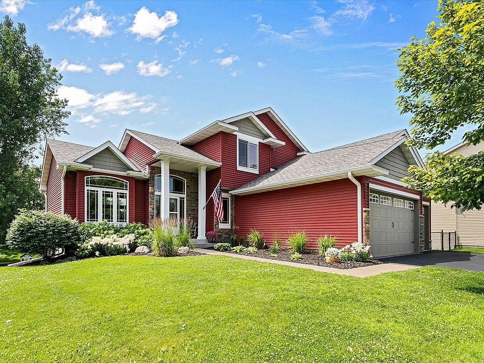 1st image of 3554 122nd Cir NE