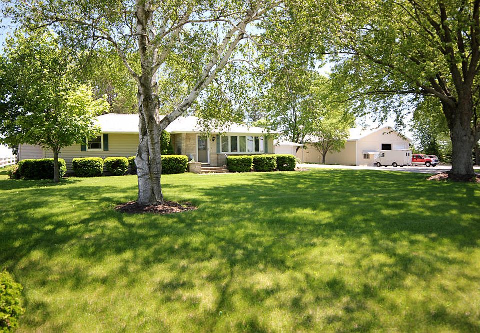 1st image of N8729 Dairyland Dr