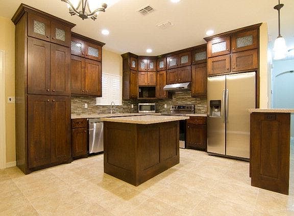 4th image of 401 E Chavez St APT 2