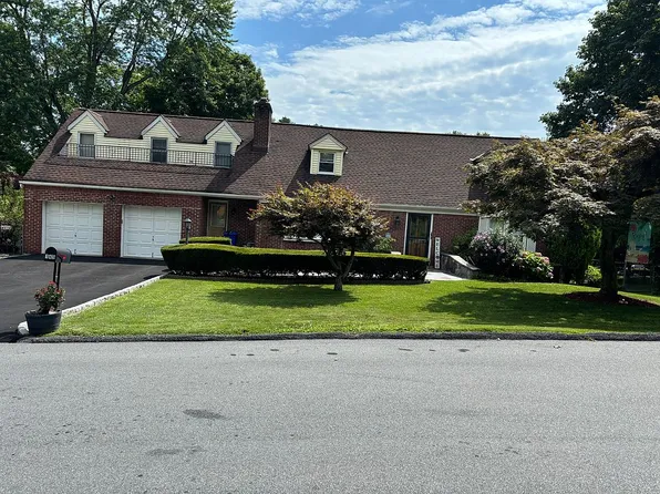 145 Arthur Ave, Thornwood, NY 10594