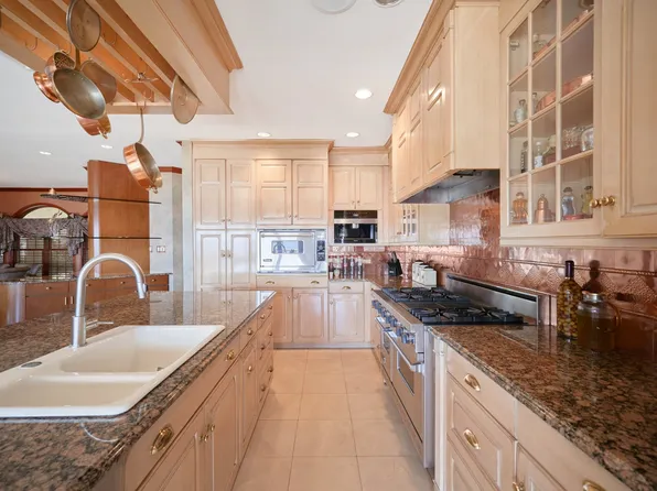 3411 Country Club Road image 13 of 64