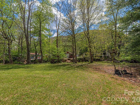5th image of 500 Sophie Rd