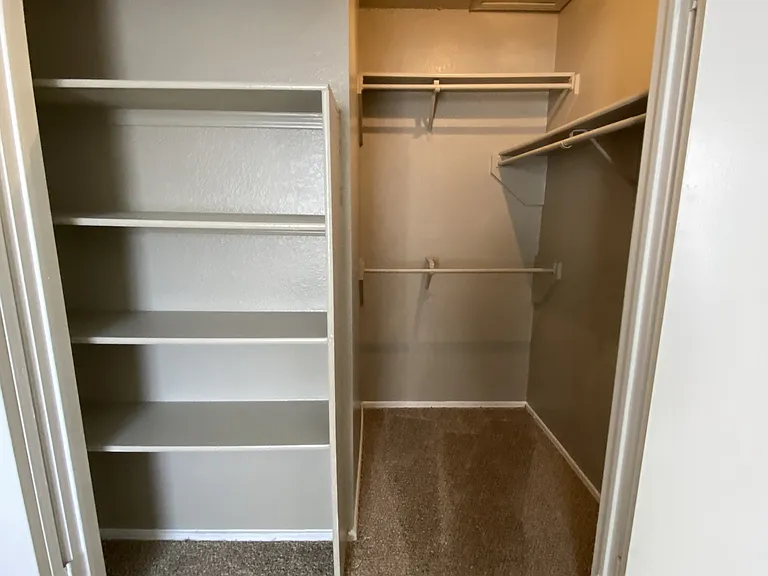Walnut Creek Apartments — Photo 59