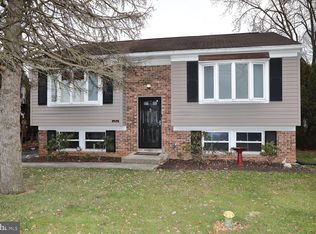 94 Petersburg Rd, Lancaster, PA 17601