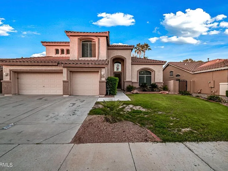 6780 W Amigo Dr — Photo 1