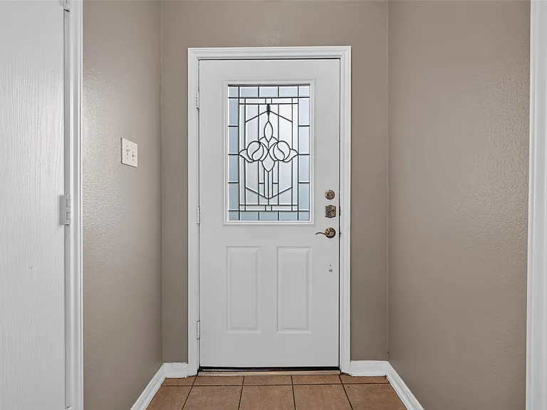 8126 Montague Manor Ln — Photo 8