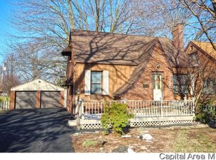 3225 S 3rd St, Southern View, IL 62703