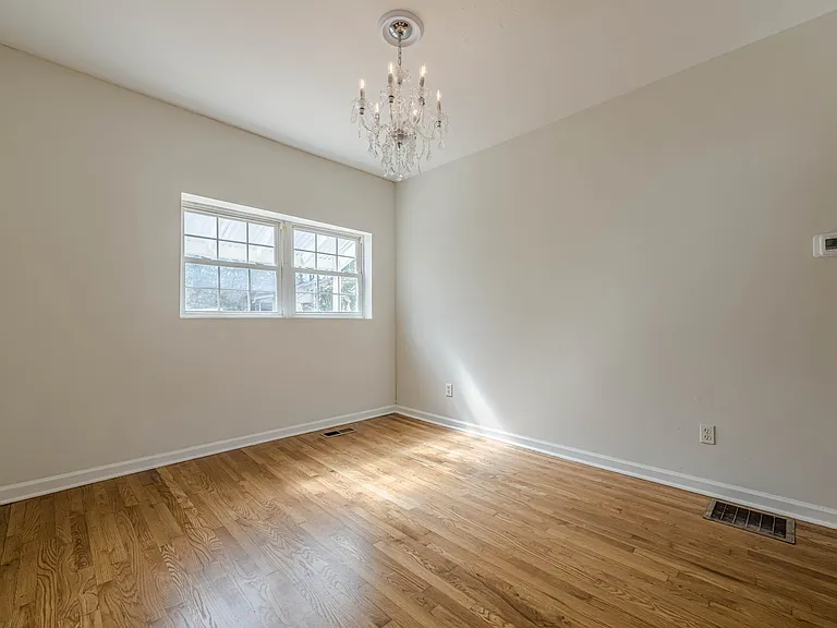 13-web-or-mls-N Decatur Rd-7_03072025