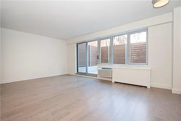 Rented by Evans Real Estate