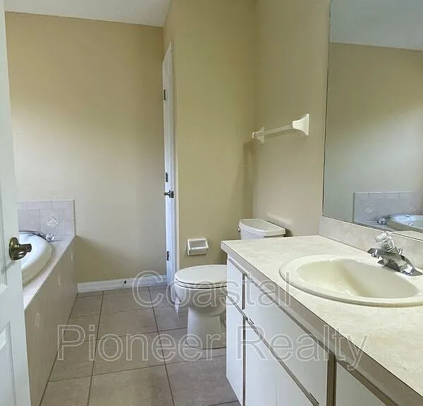 5156 Florentine Ct — Photo 13