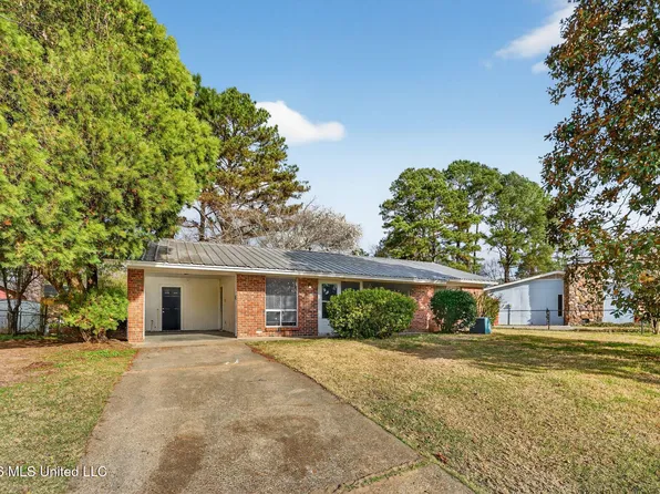 117 James Monroe Pl, Jackson, MS 39213