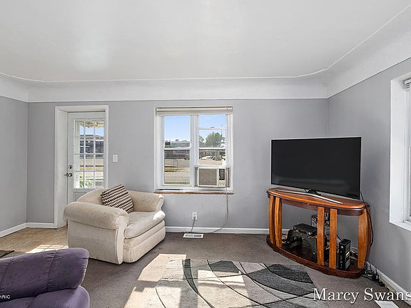 3rd image of 4514 Magnolia Ave SW