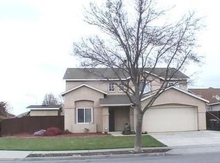 357 Chardonnay Dr, Salinas, CA 93906