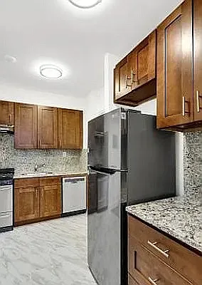 Rented by Compass | media 19