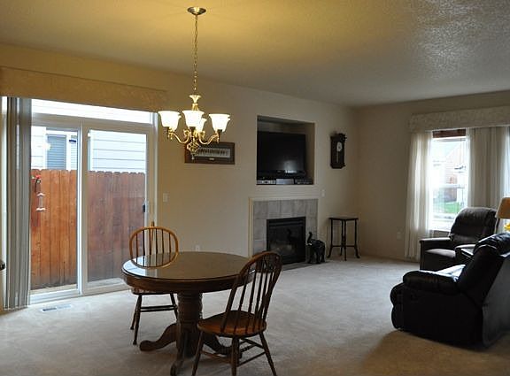 4th image of 3011 NE 120th Ave