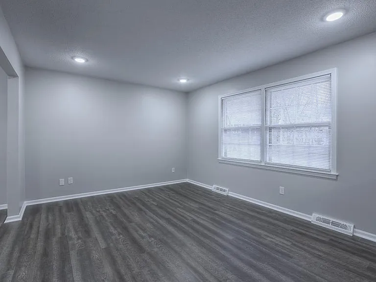 6725 NW Hilldale Dr — Photo 5