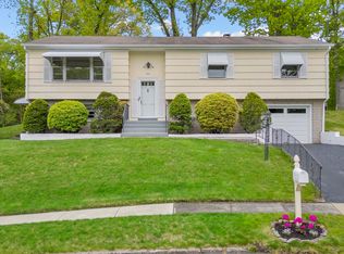 6 Cold Spring Rd, West Haven, CT 06516