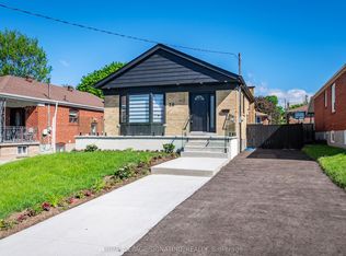 30 Japonica Rd, Toronto, ON M1R4S2