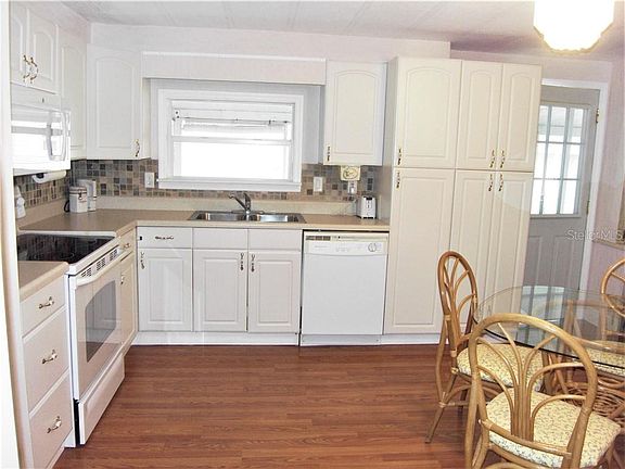 3rd image of 9790 66th St N Lot 8