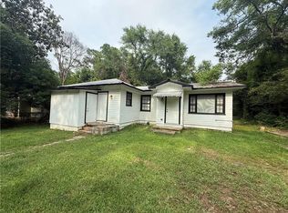 49 Gulf St, Chickasaw, AL 36611