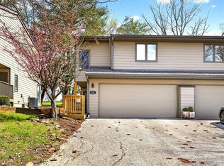 9557 S Lake Ridge Dr #140, Bloomington, IN