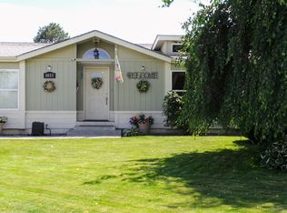 1035 N Edison Pl, Kennewick, WA 99336