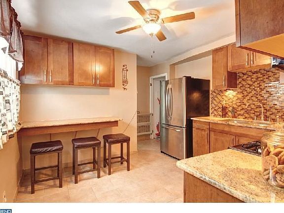 5th image of 1834 48th St