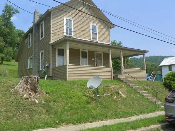 25 Kinnear St, Tidioute, PA 16351