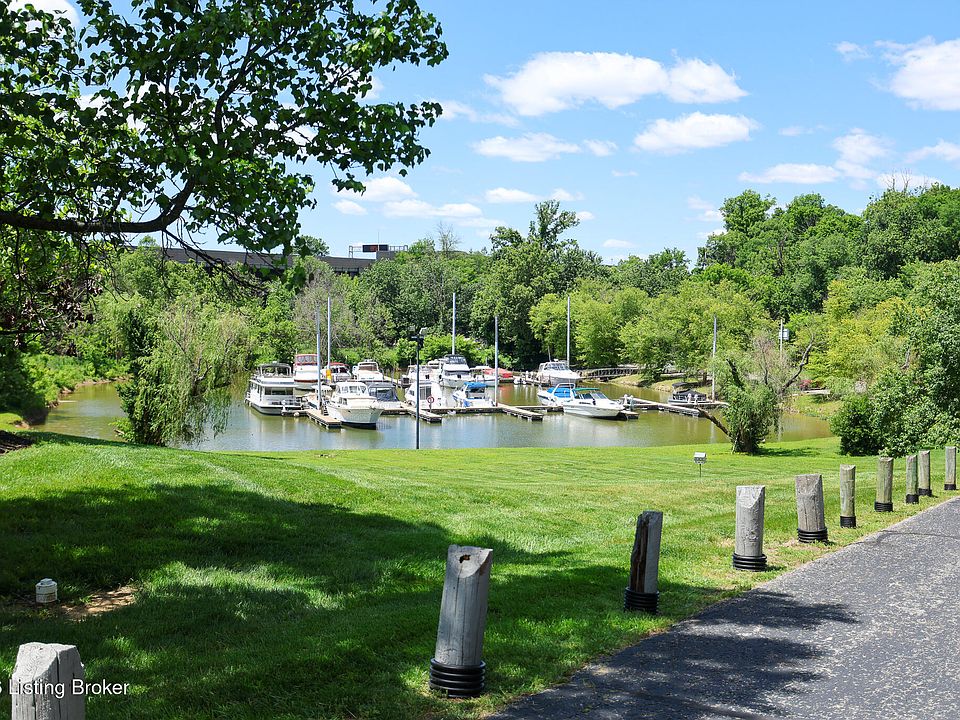 1st image of 6481 Marina Dr