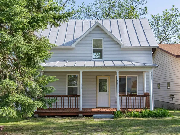 421 Lawrence St, Westfield, WI 53964