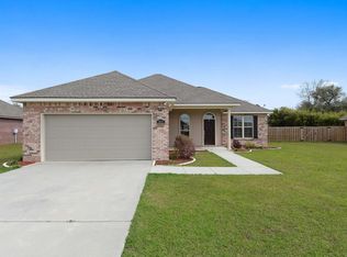 2413 Rhonda Ave, Ocean Springs, MS 39564