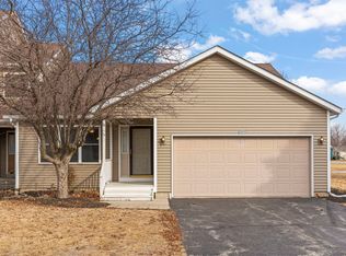 230 Morrow St #D, Somonauk, IL 60552