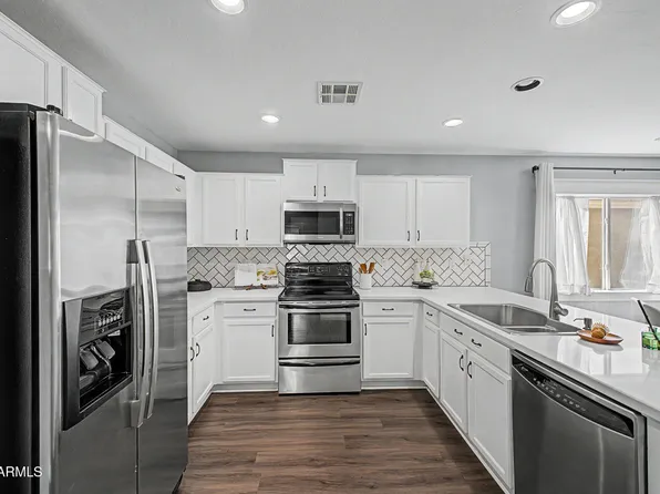 11584 W OGLESBY Avenue, Youngtown, AZ 85363