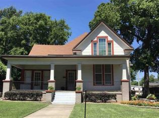 1217 Pecan St, Texarkana, AR 71854