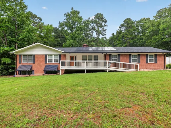 56 Lee Ln, Henderson, NC 27537