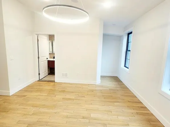 131 Hopkins Avenue image 9 of 15