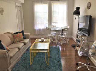 48 Townsend St #2F, Boston, MA 02119