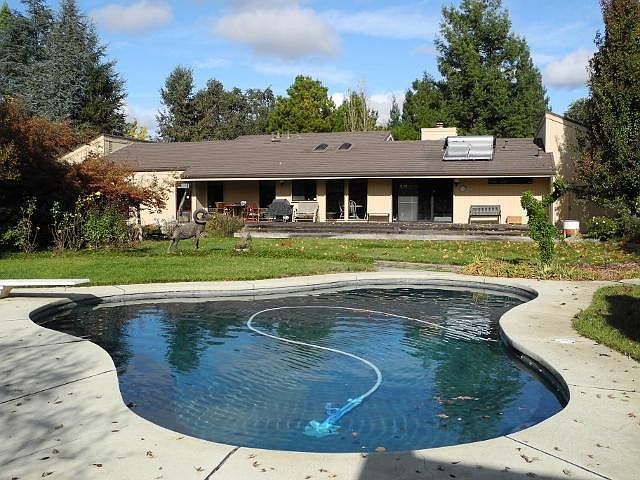 1st image of 6156 Roberta Pl