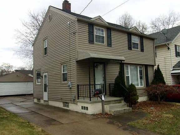 5th image of 920 Davies Ave