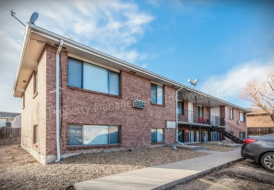 3023 Denver St Evans, CO