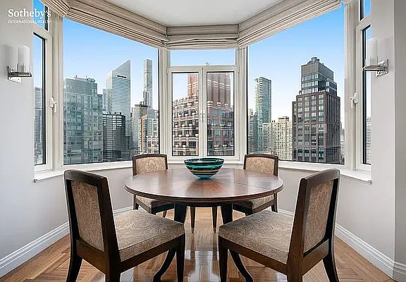 2nd image of 400 E 51st St APT 20A
