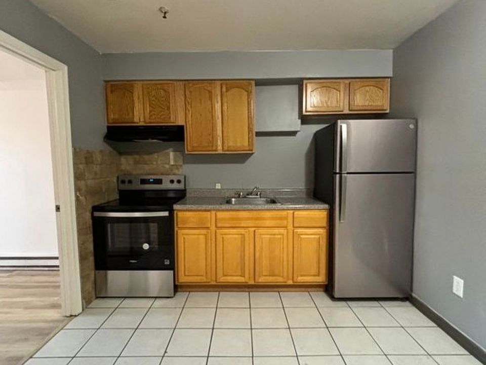 1st image of 14 Bergen Ave #A