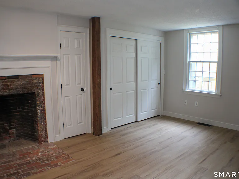8 Sherman St #8 — Photo 8
