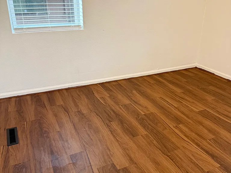3720 N Saint Paul St — Photo 22