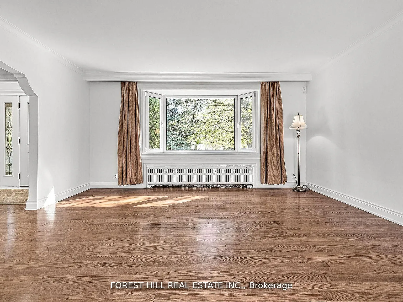 6 bed, $5,950 — Photo 3